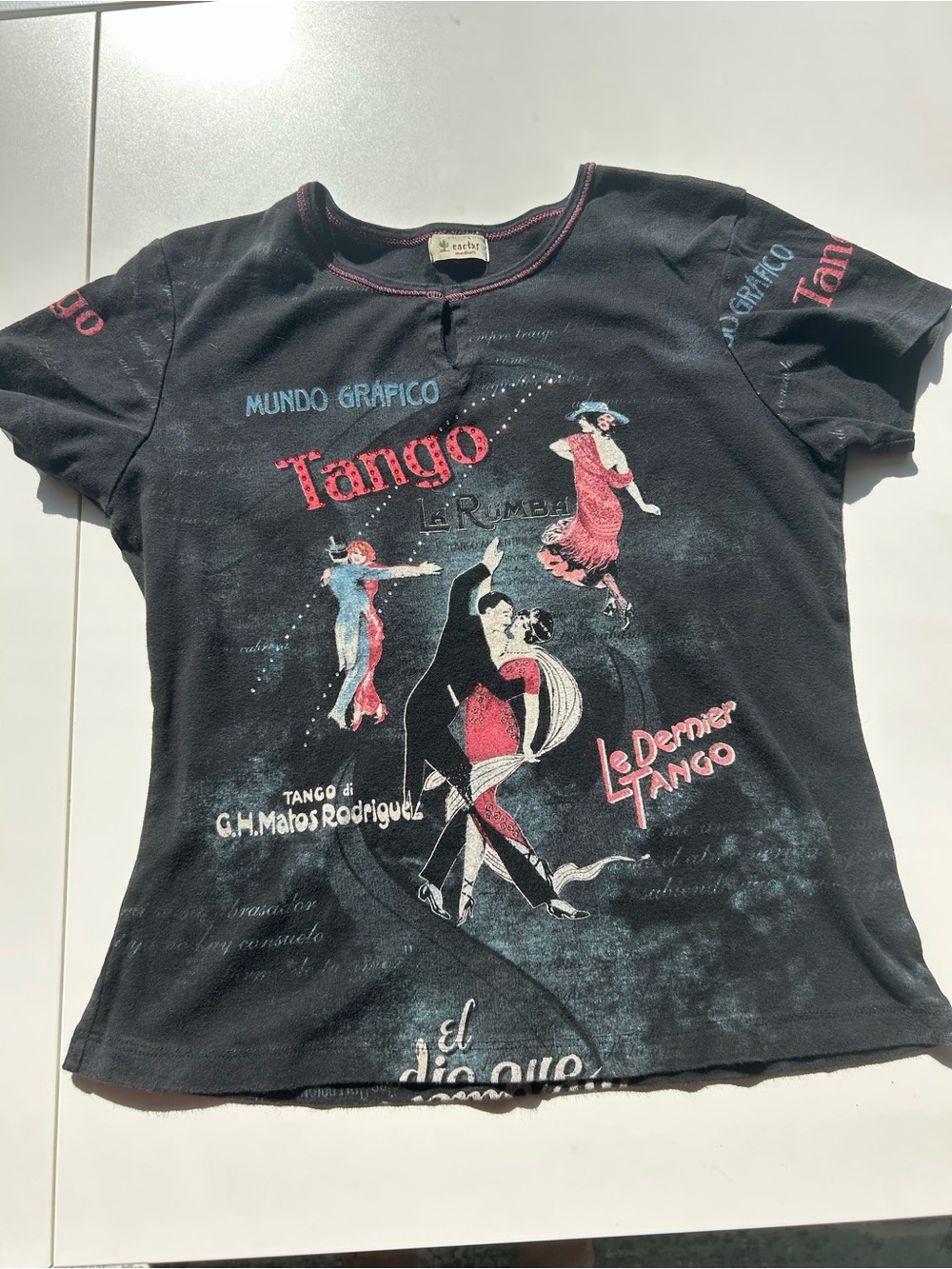 Cactus Brand | Y2K Vintage Tango Graphic Tee | Size M (fits S)